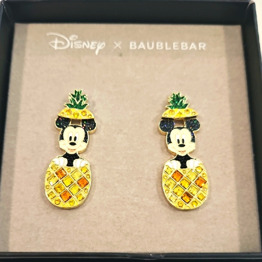Disney x BaubleBar Pineapple Mickey Earrings - Gold and Green